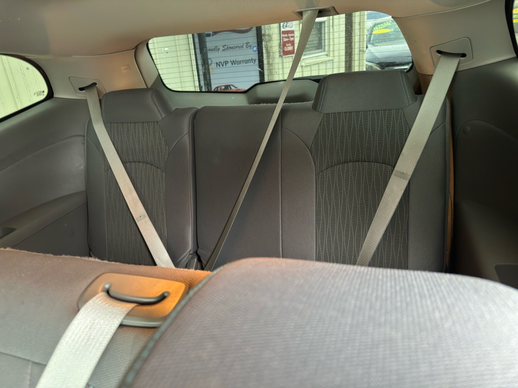 2015 Chevrolet Traverse Image 12