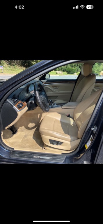 2012 BMW 5 Series Image 21