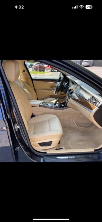 2012 BMW 5 Series Image 22