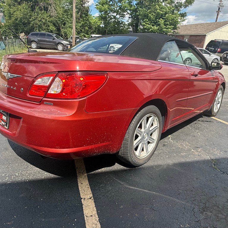 2008 Chrysler Sebring Image 5
