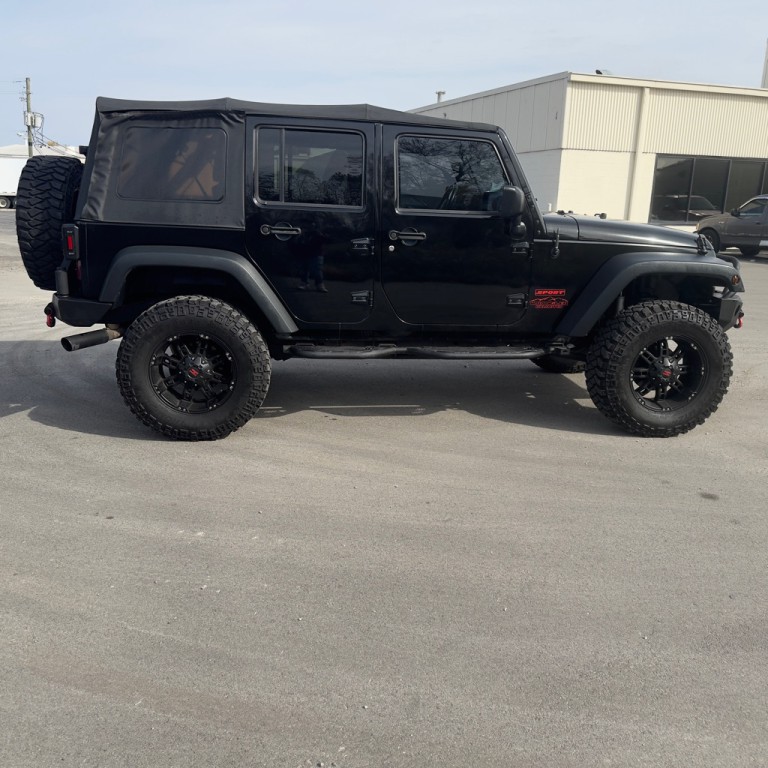 2016 Jeep Wrangler Unlimited Image 9