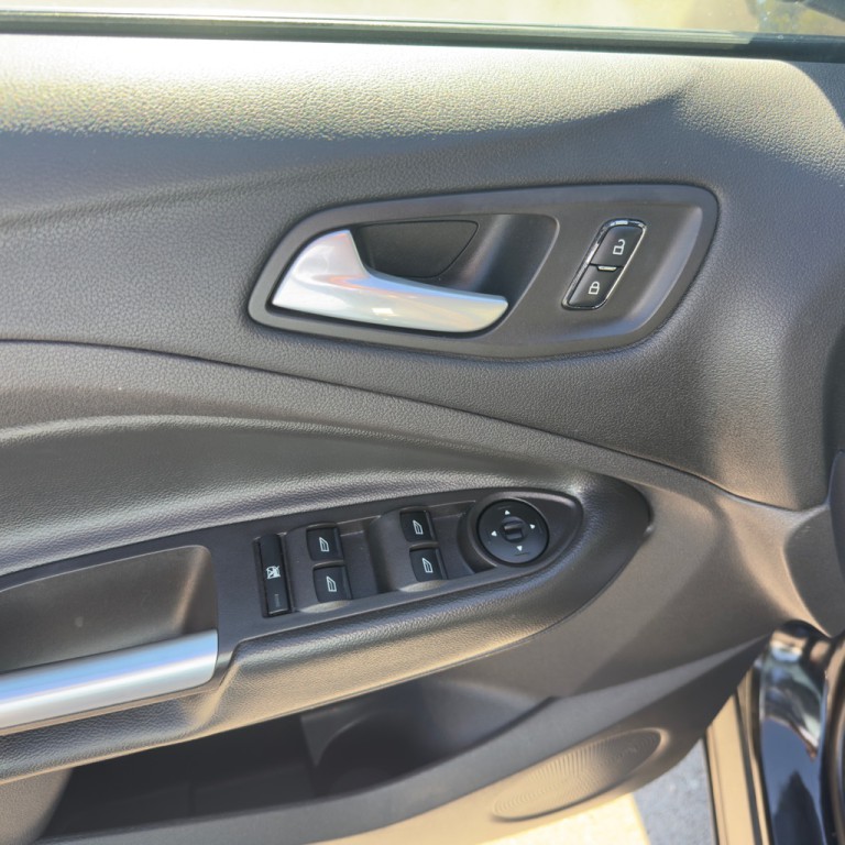 2016 Ford Escape Image 22