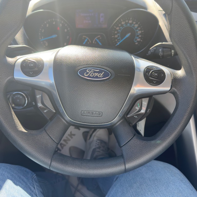 2016 Ford Escape Image 27