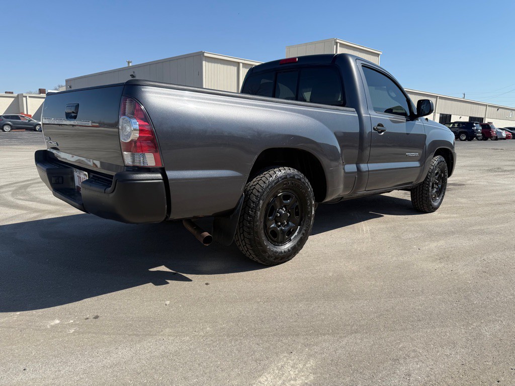 2010 Toyota Tacoma Image 5
