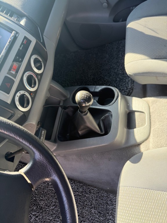 2010 Toyota Tacoma Image 24