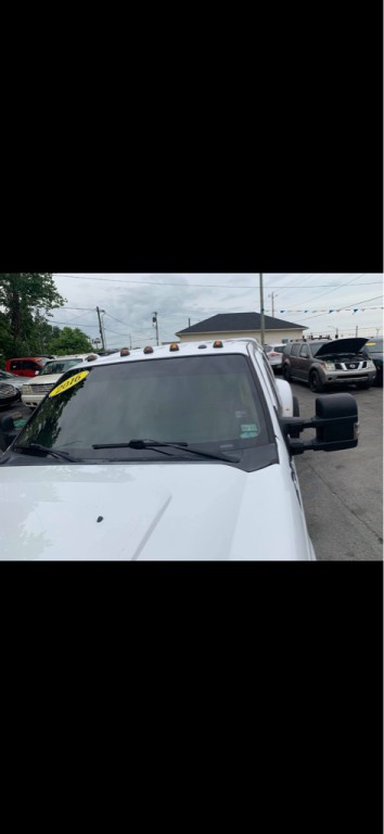 2015 Ford F-350 Image 3