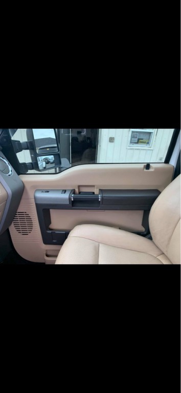2015 Ford F-350 Image 16