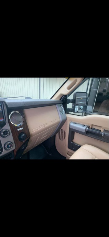 2015 Ford F-350 Image 32