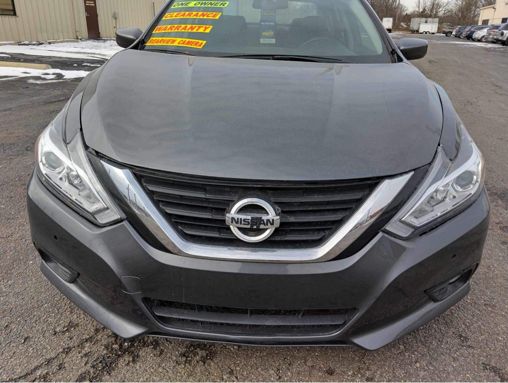 2018 Nissan Altima Image 1