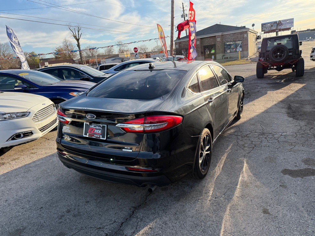 2020 Ford Fusion Image 6