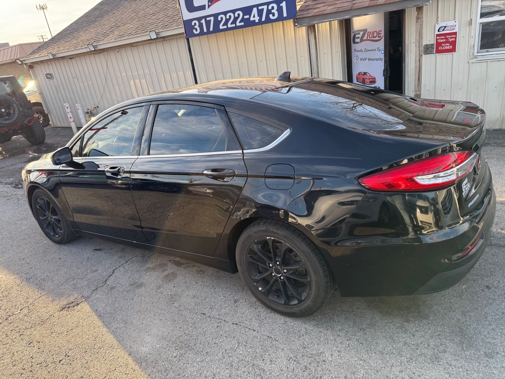 2020 Ford Fusion Image 8