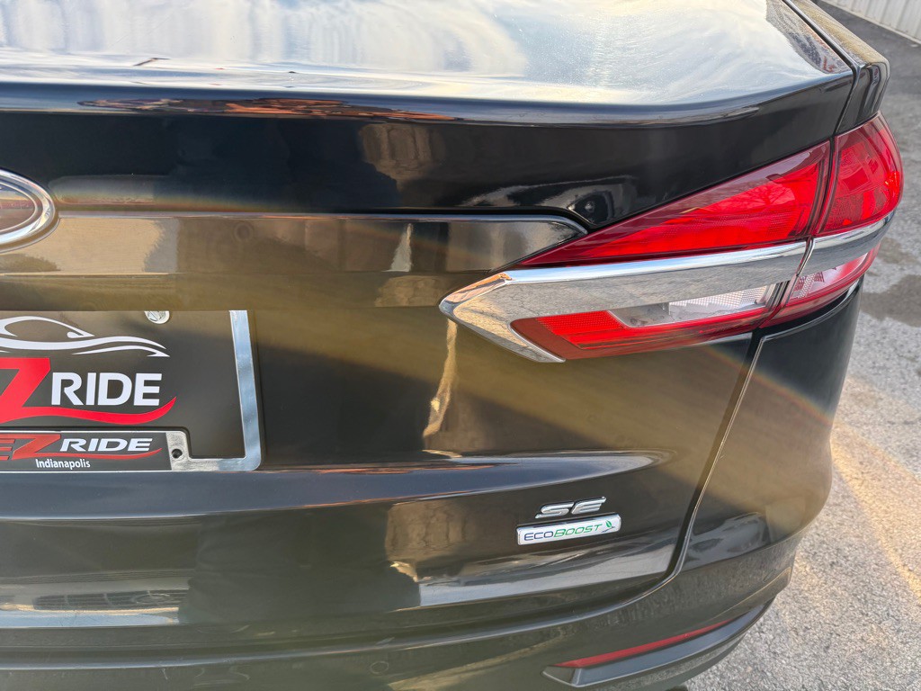 2020 Ford Fusion Image 15