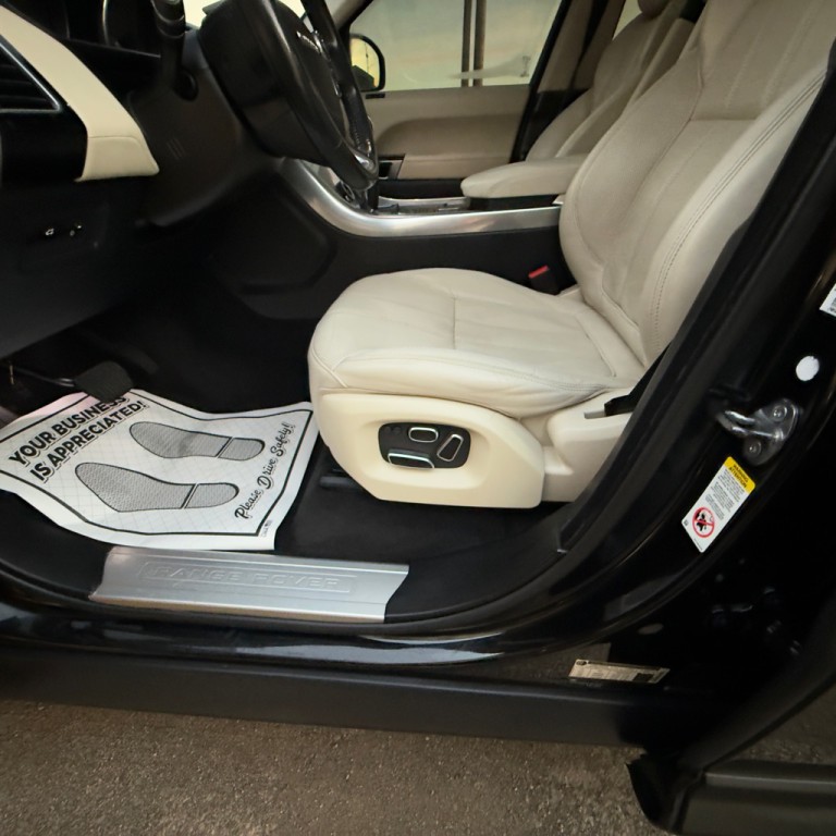 2015 Land Rover Range Rover Sport Image 29