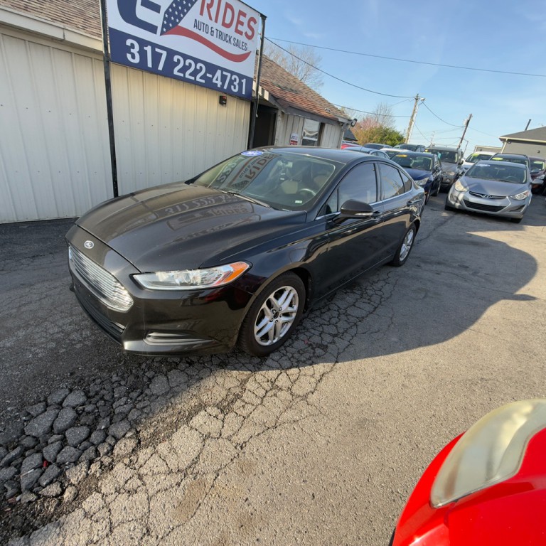 2014 Ford Fusion Image 2