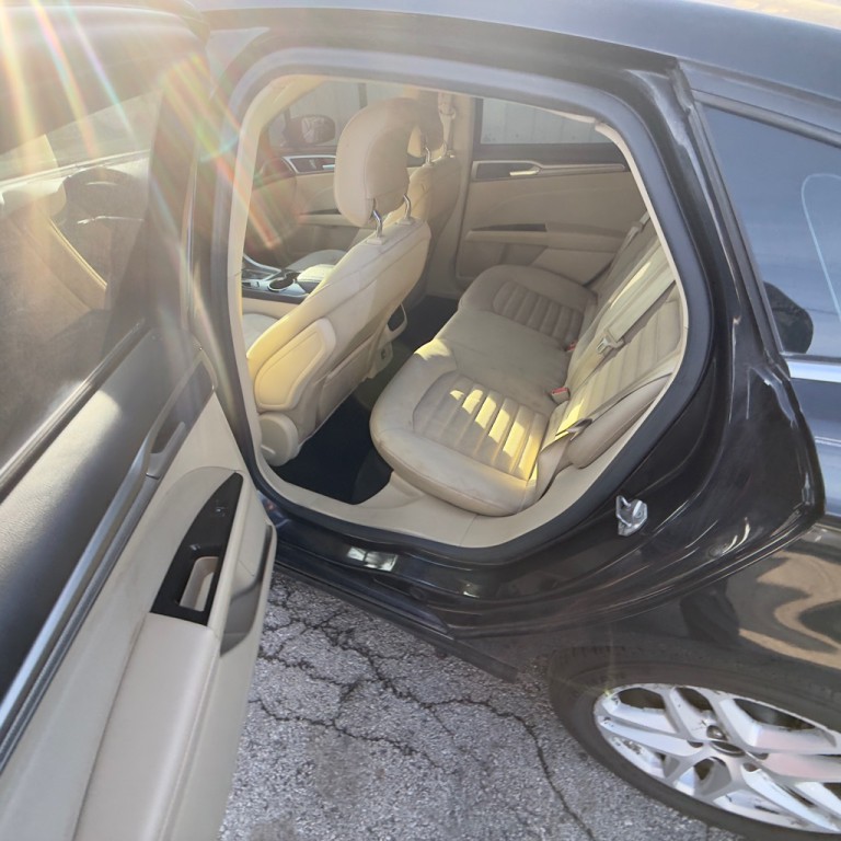 2014 Ford Fusion Image 10