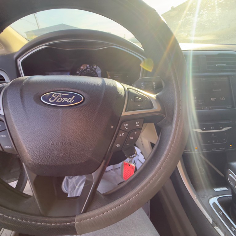 2014 Ford Fusion Image 16