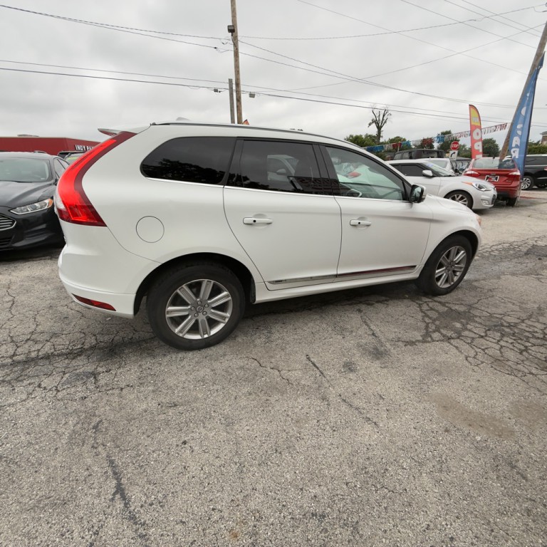 2016 Volvo XC60 Image 6