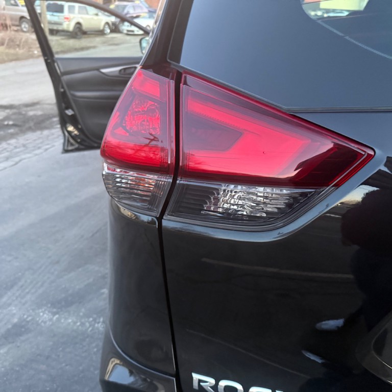 2019 Nissan Altima Image 22