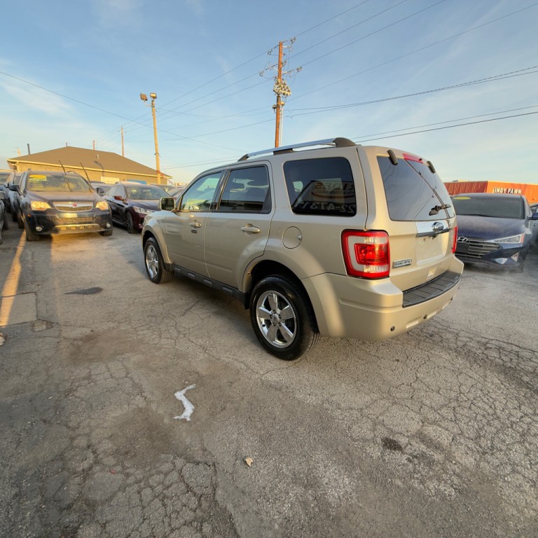 2012 Ford Escape Image 2