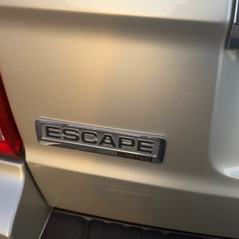 2012 Ford Escape Image 11
