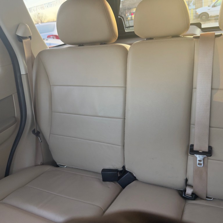 2012 Ford Escape Image 21