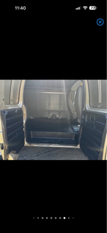 2012 GMC Savana Image 11