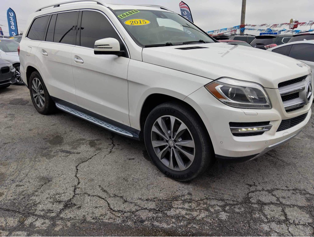 2015 Mercedes-Benz GL-Class Image 4