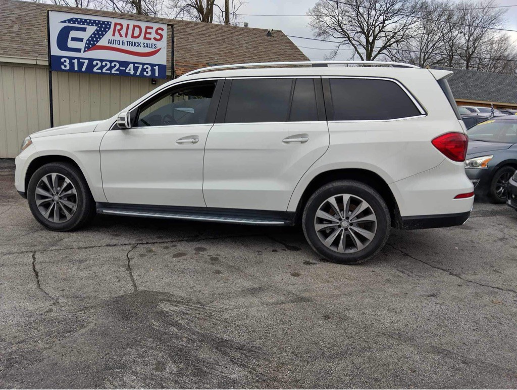 2015 Mercedes-Benz GL-Class Image 10