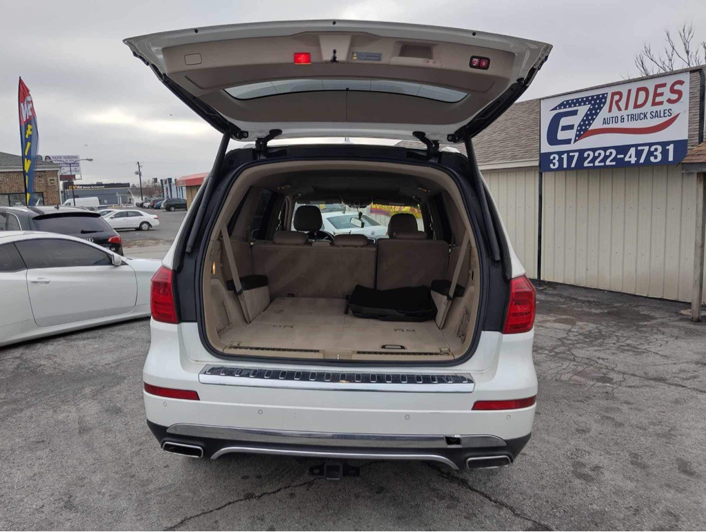 2015 Mercedes-Benz GL-Class Image 11