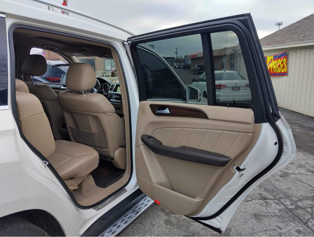 2015 Mercedes-Benz GL-Class Image 13