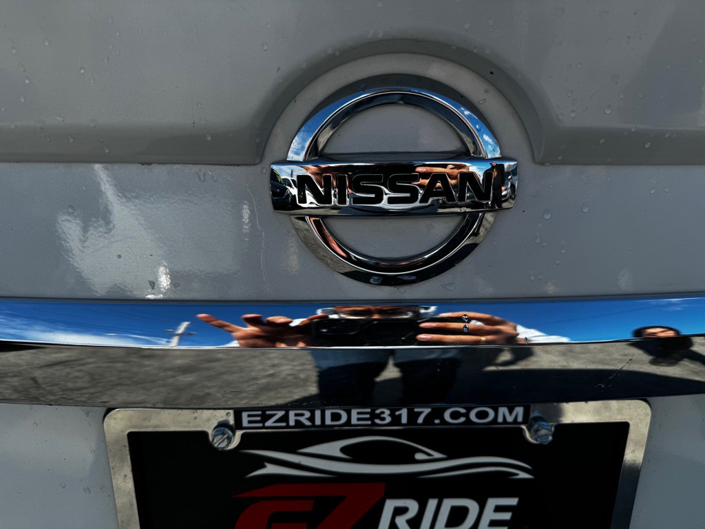 2017 Nissan Altima Image 18