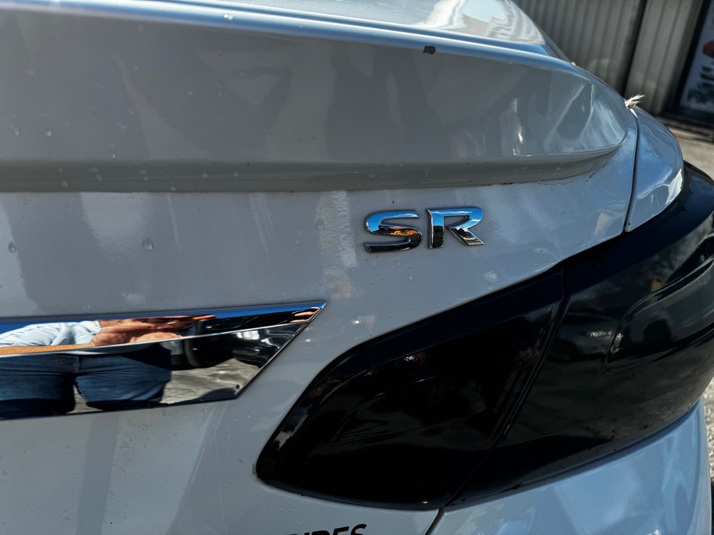 2017 Nissan Altima Image 19