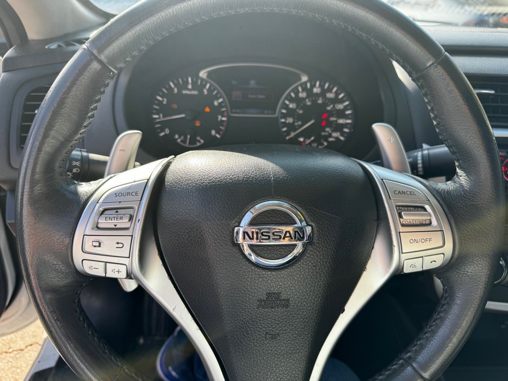 2017 Nissan Altima Image 27