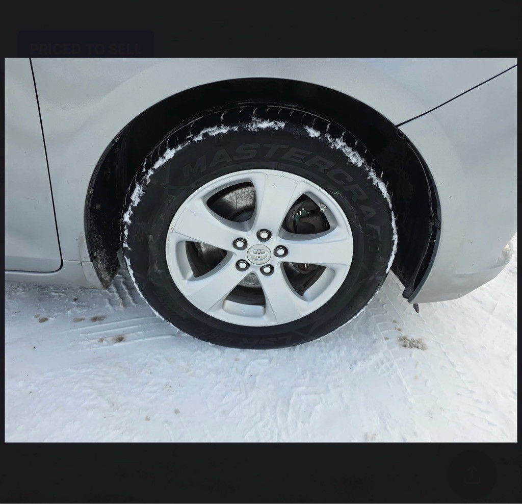 2013 Toyota Sienna Image 12