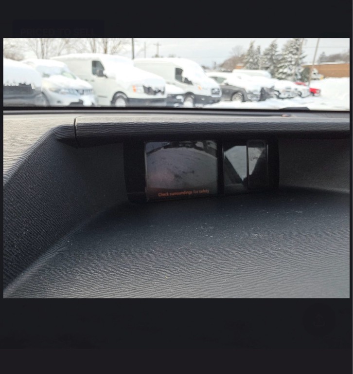 2013 Toyota Sienna Image 24