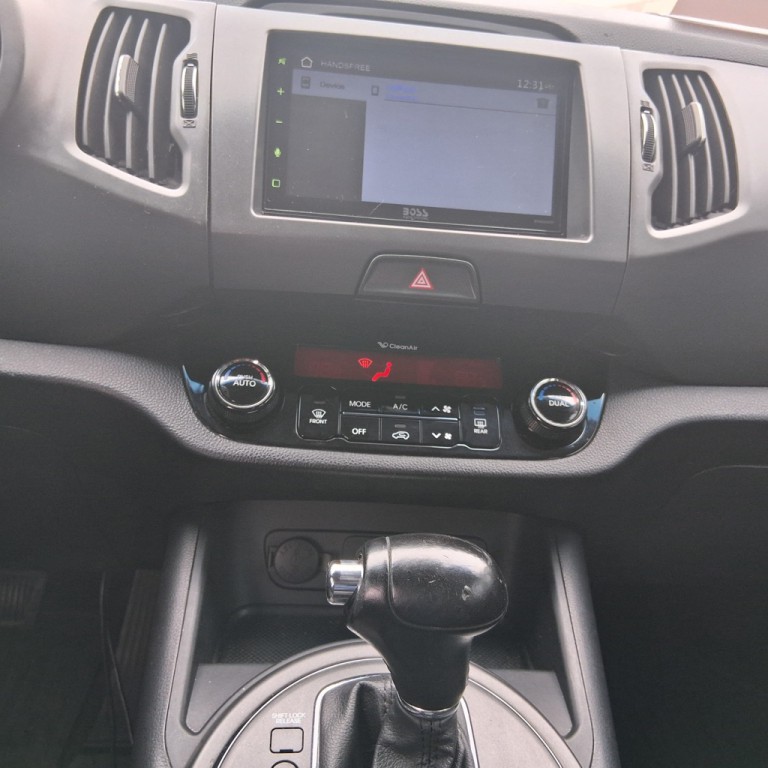 2012 Kia Sportage Image 9