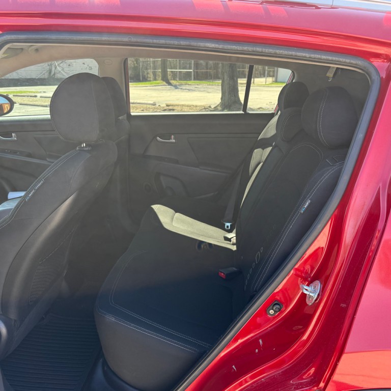 2012 Kia Sportage Image 28