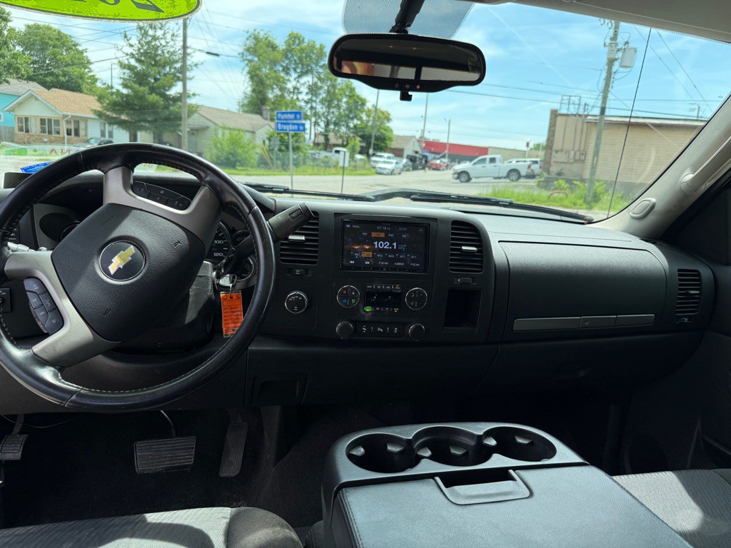 2012 Chevrolet Silverado 1500 Image 16