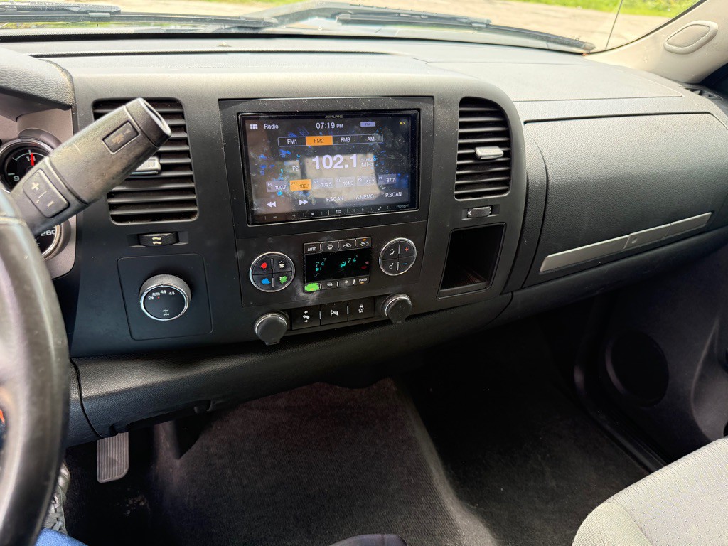 2012 Chevrolet Silverado 1500 Image 21