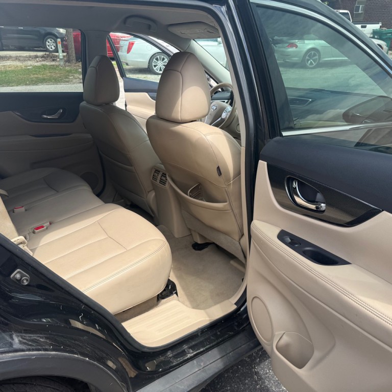 2014 Nissan Rogue Image 16