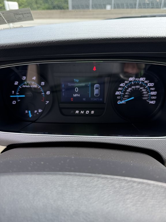 2016 Ford Taurus Image 9