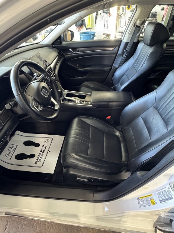 2018 Honda Accord Image 4