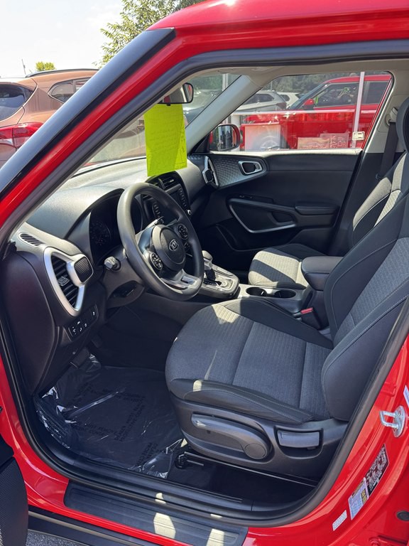 2020 Kia Soul Image 3