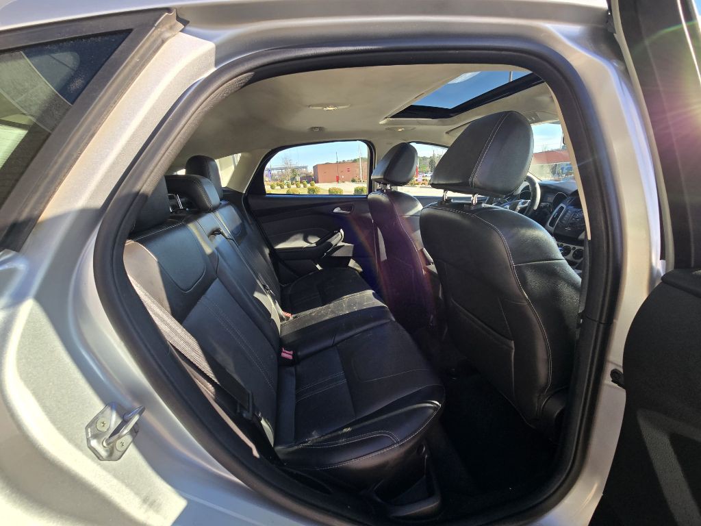 2014 Ford Focus Image 19