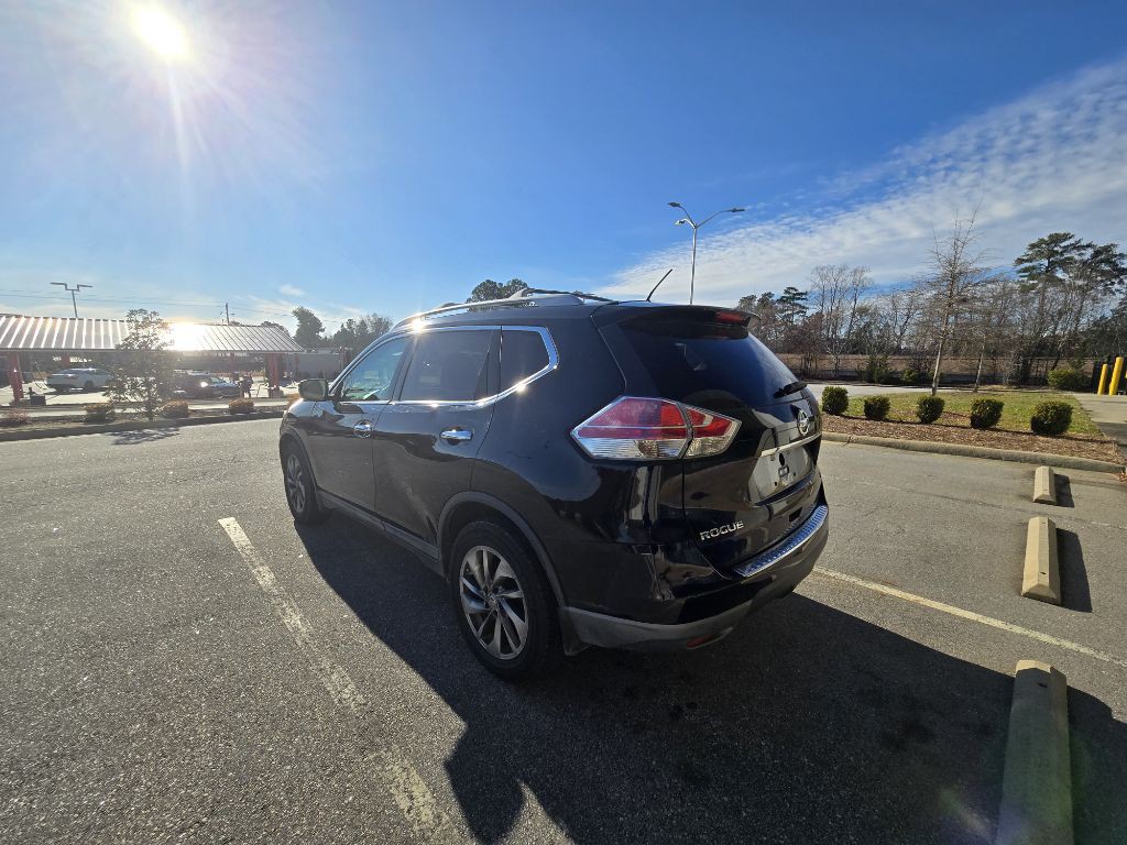 2015 Nissan Rogue Image 18