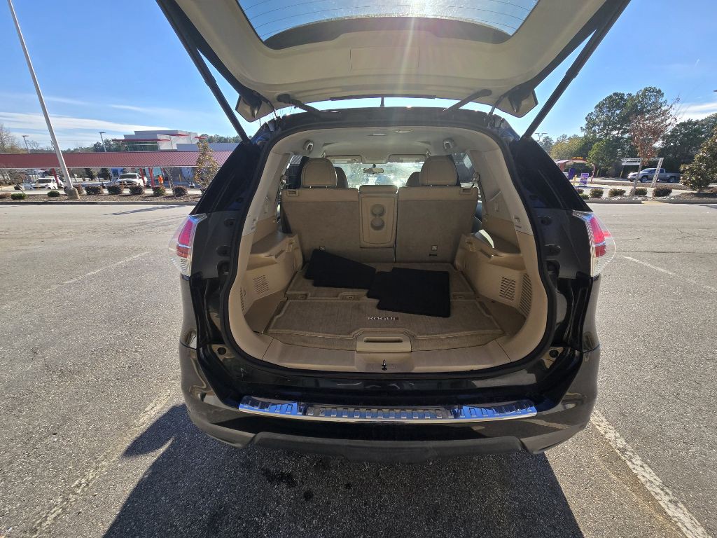 2015 Nissan Rogue Image 28