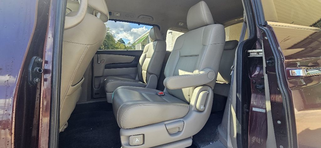 2014 Honda Odyssey Image 11