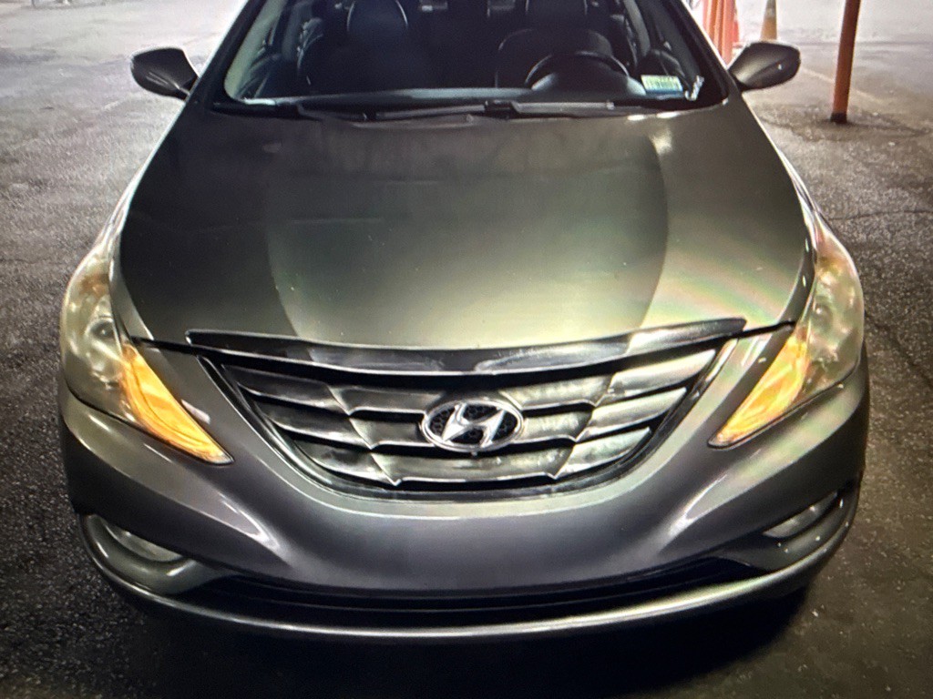 2011 Hyundai Sonata Image 5