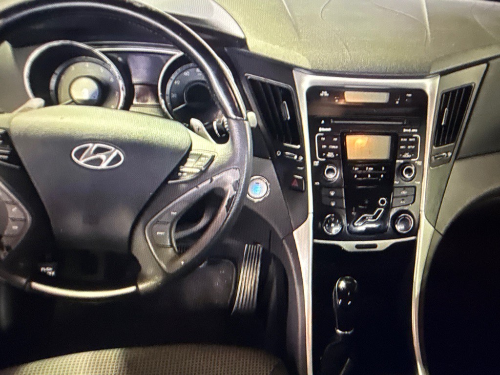 2011 Hyundai Sonata Image 7