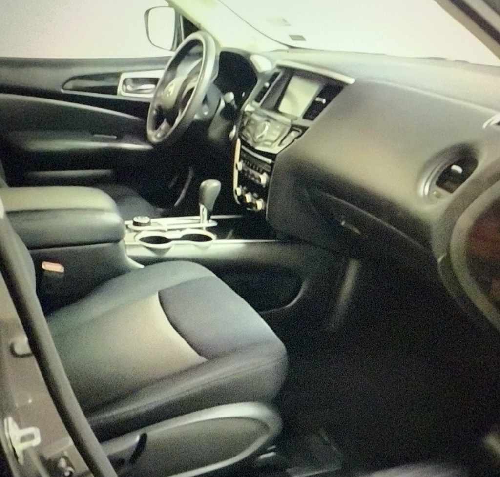 2018 Nissan Pathfinder Image 5